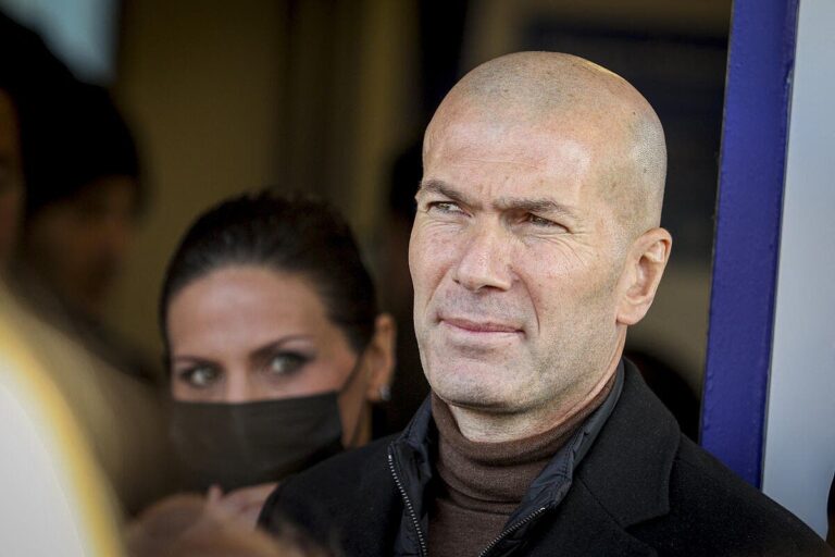 PSG ‍: Zidane coach, the surprise of the century ‍?