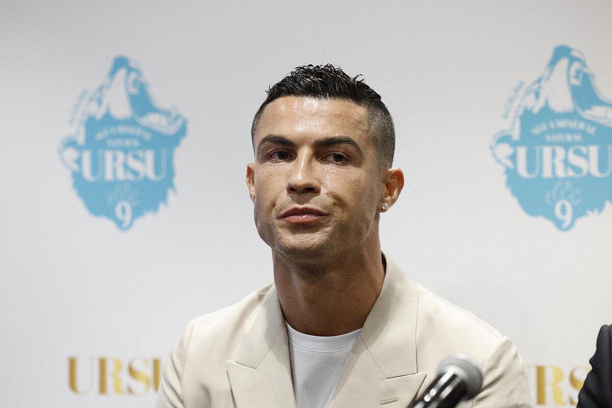 Cristiano Ronaldo announces next signing