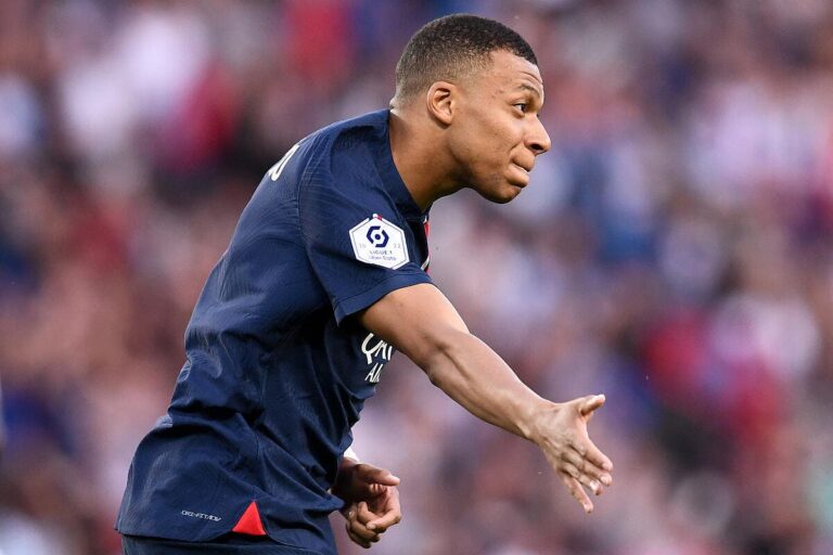 PSG humiliate Real Madrid with Mbappé as guest star