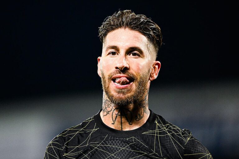 Sergio Ramos takes a slap in the face in Sevilla