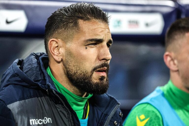 Delort leaves Nantes and will sign in Qatar