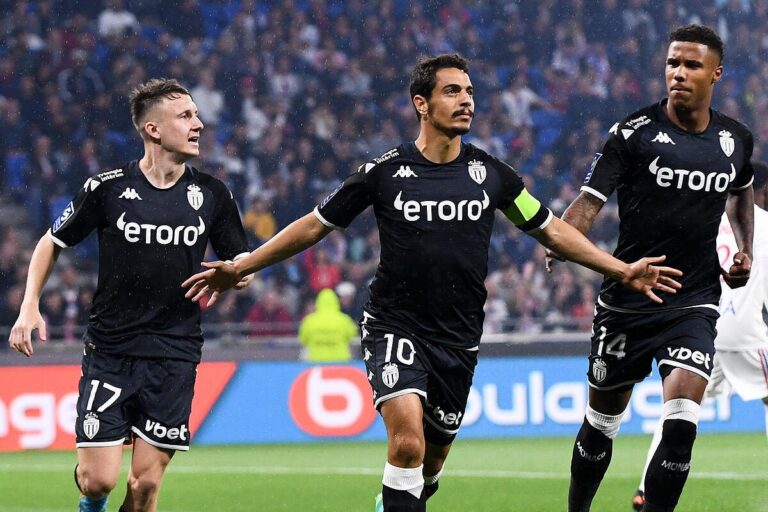 OM stunned by the colossal salary of Ben Yedder