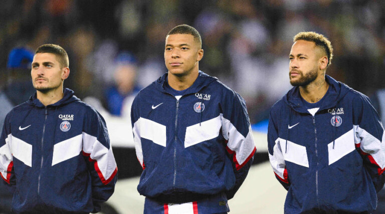 At PSG, free passes are really over