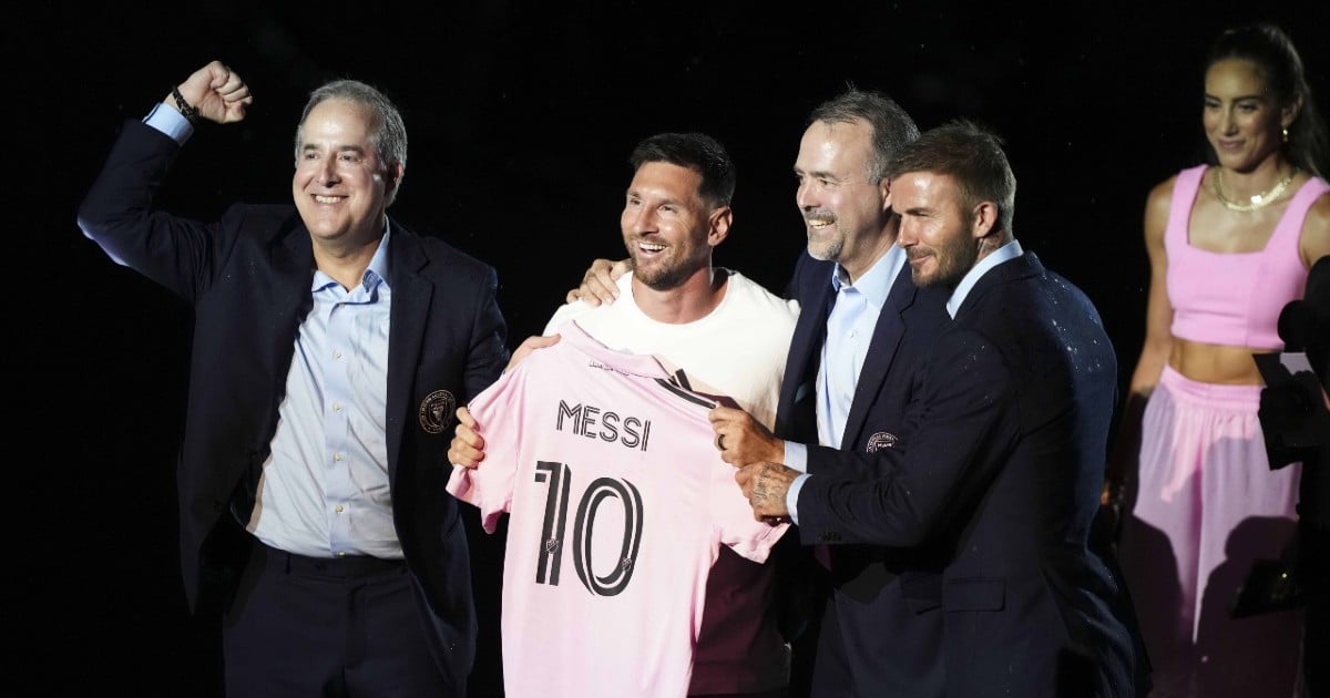 Barely arrived, Messi already wants to have fun