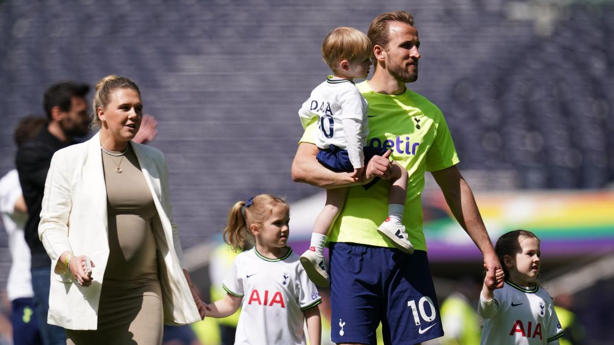 Bayern: Harry Kane's wife went to Munich