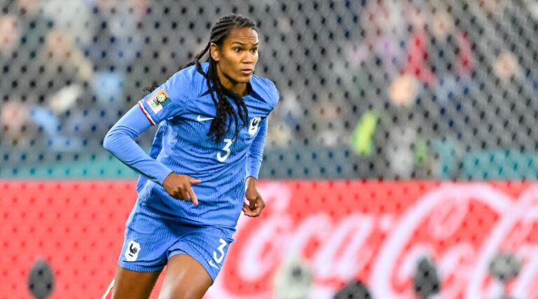 Bleues: the vagueness around Wendie Renard