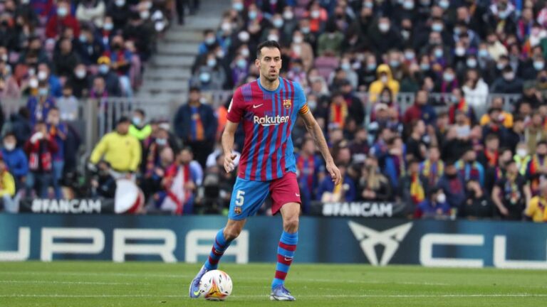 FC Barcelona rushes on a Chelsea crack to replace Sergio Busquets!