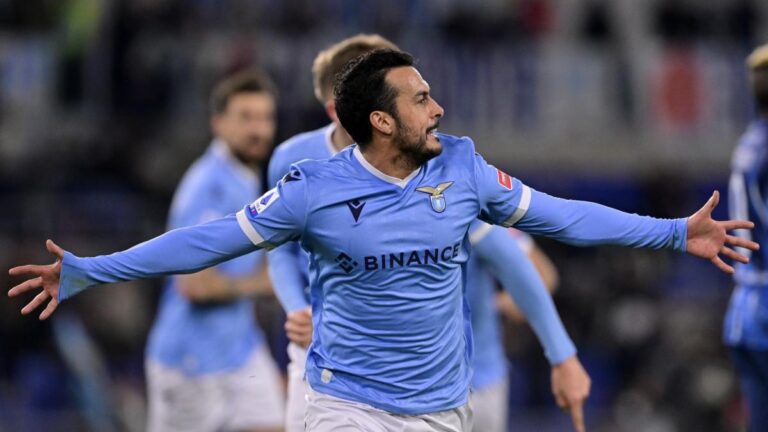 Lazio: Pedro extends for another season