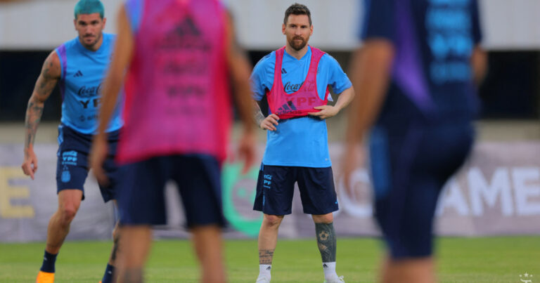 Messi's knees are a big concern in Miami