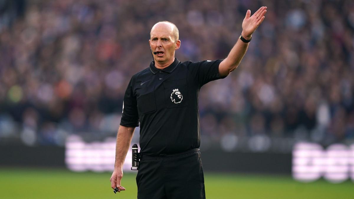 Premier League: Mike Dean resigns from VAR