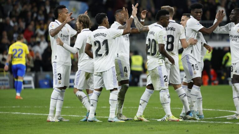 Real Madrid - Milan: a commentator victim of a malaise in full live!