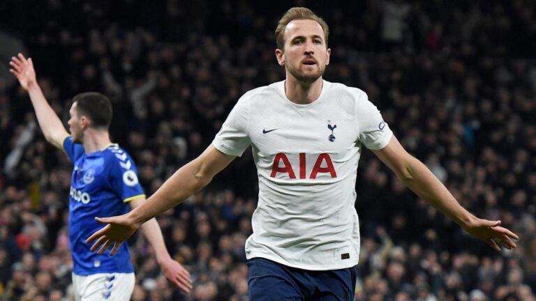 Real Madrid aren't giving up on Harry Kane