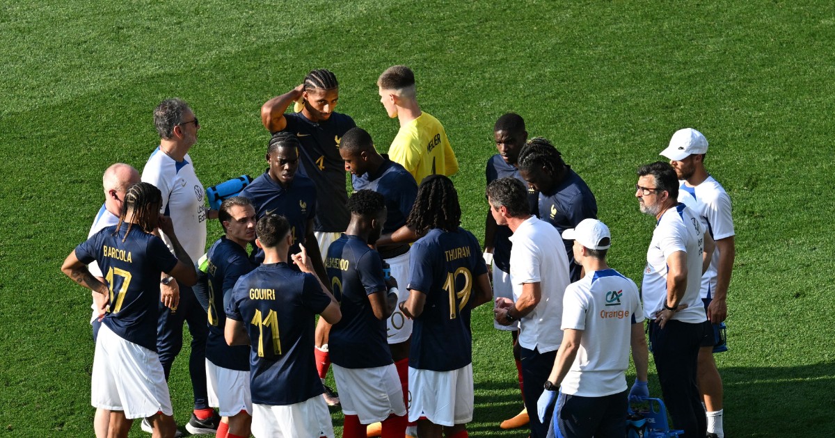 Small crisis at the Bleuets before the Olympics