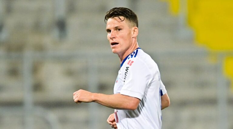 Strasbourg: Gameiro extended