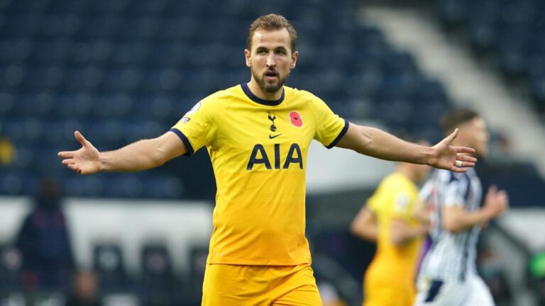 Tottenham: Ange Postecoglou secures Harry Kane's commitment
