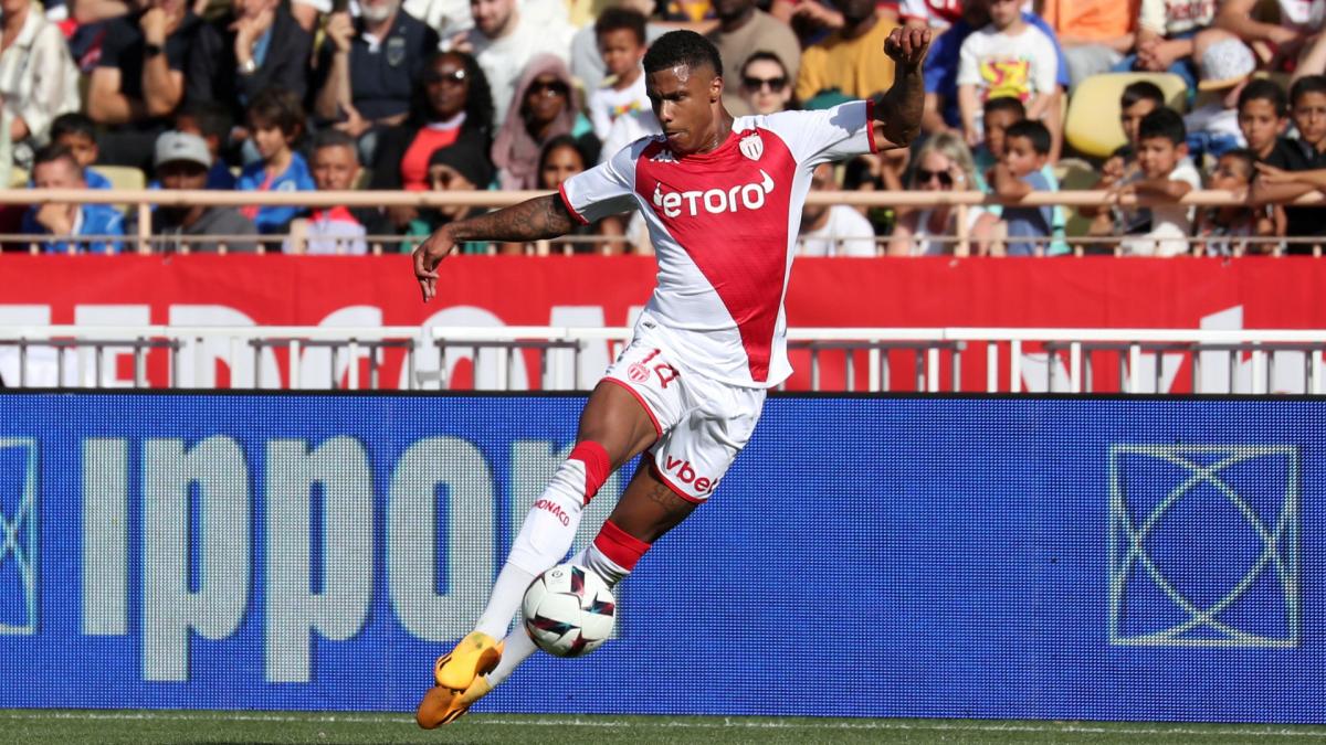 AS Monaco: Ismail Jakobs arouses greed