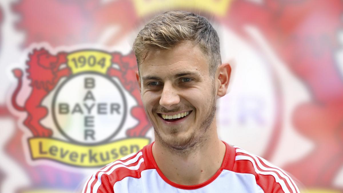 Bayer Leverkusen loan Josip Stanisic