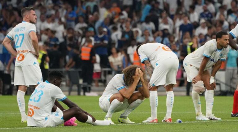 Buying referees, the only solution for OM?