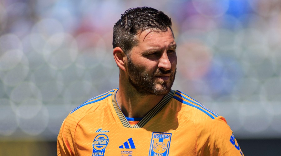 Gignac's decisive return (video)