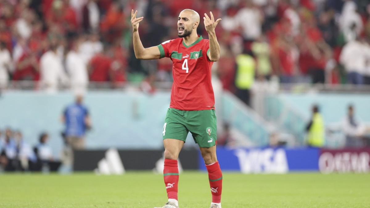 Manchester United still want Sofyan Amrabat