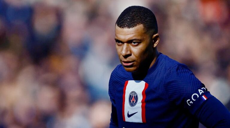 Mbappé, problem in sight with Luis Enrique