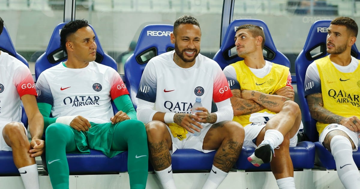 Neymar and Verratti affected by a virus