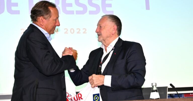 OL: pass of arms between Textor and Aulas