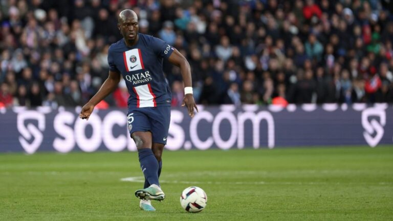 PSG: a last minute offer for a manager