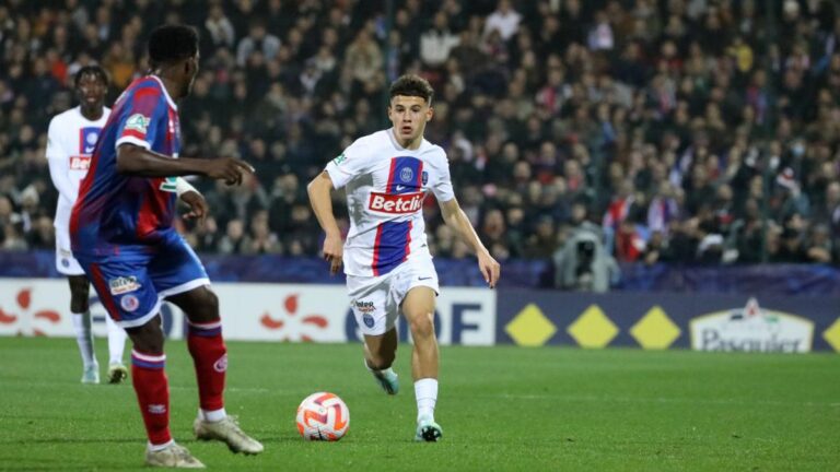PSG will loan Ismaël Gharbi