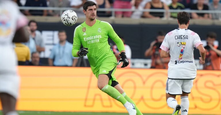 Thibaut Courtois assesses Real Madrid signings