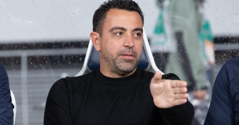 Xavi begs Barca for new signings