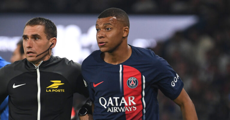 Mbappé, time for notes