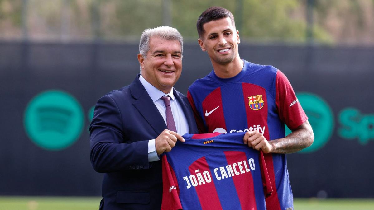 Barça: João Cancelo announces the color