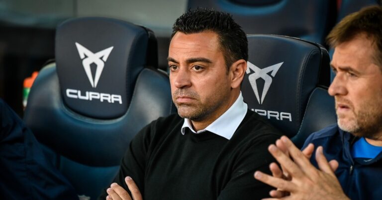 Barça: Xavi keeps his head on his shoulders