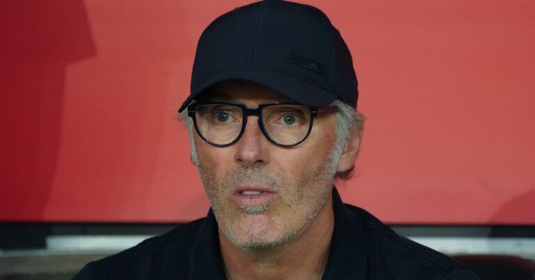 Blanc challenges Textor after OL's defeat against PSG