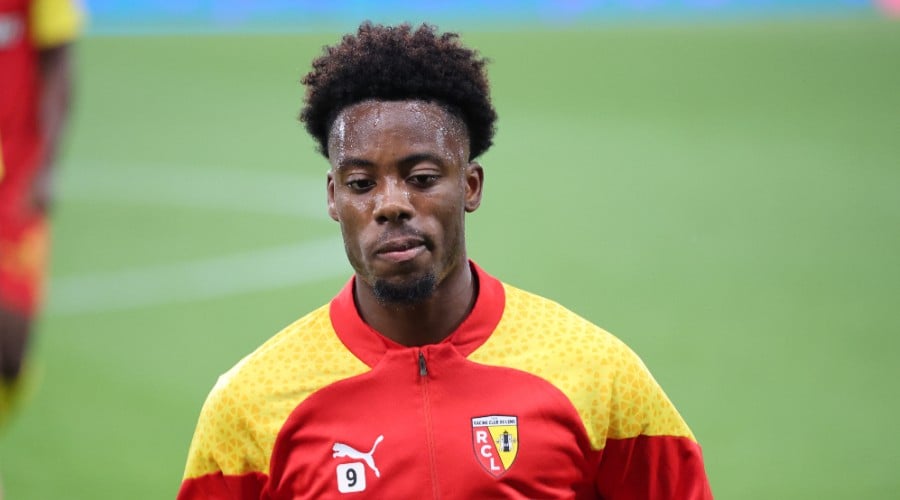 Hard blow announced for RC Lens