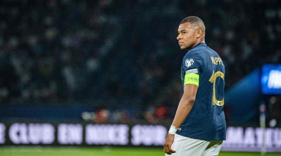 Mbappé, the curse