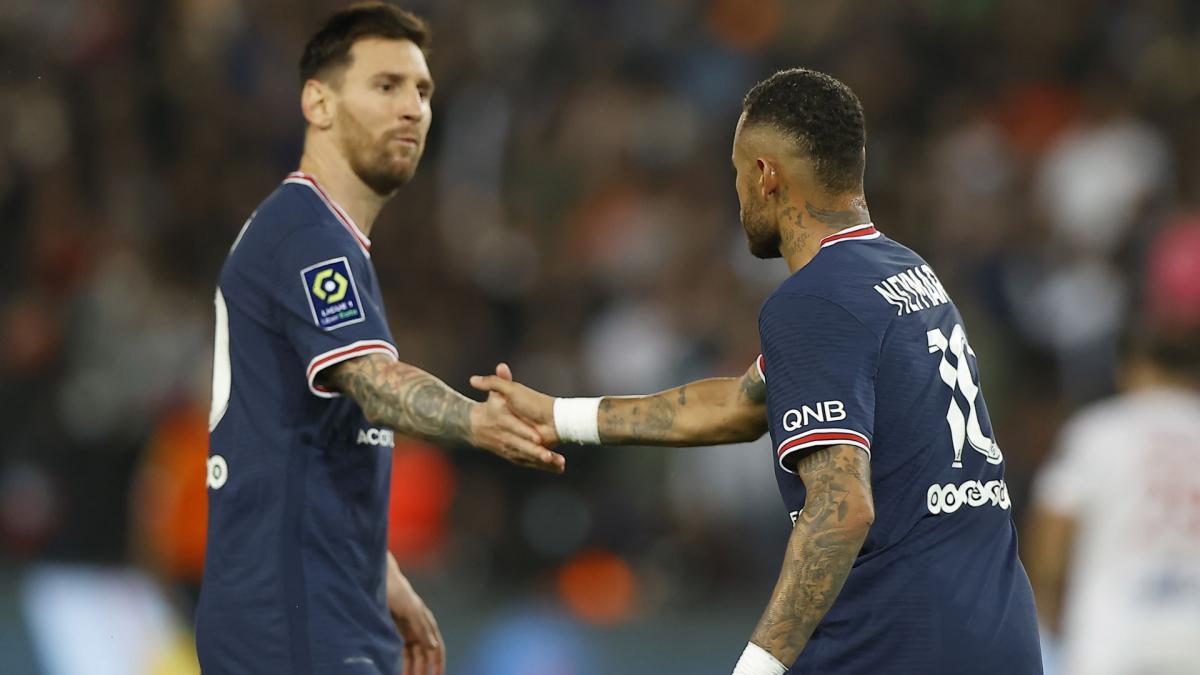 Neymar settles accounts with Paris Saint-Germain