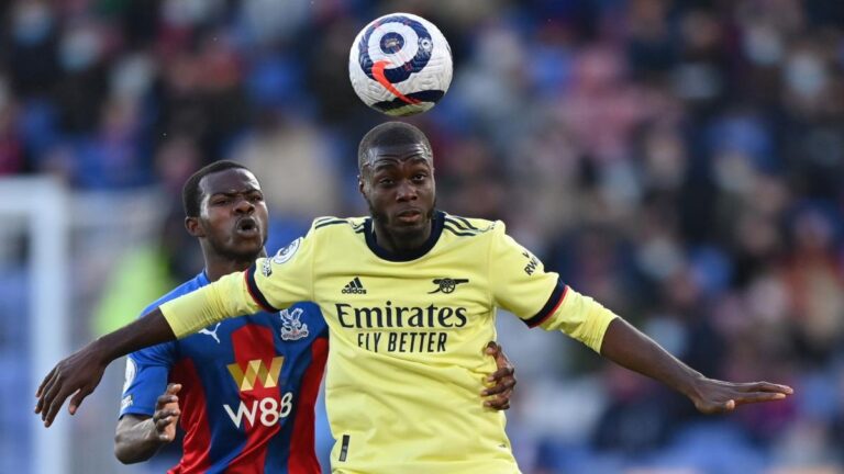 Nicolas Pepe arrives at Trabzonspor