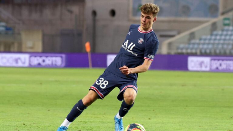 PSG: Edouard Michut loaned to Adana Demirspor