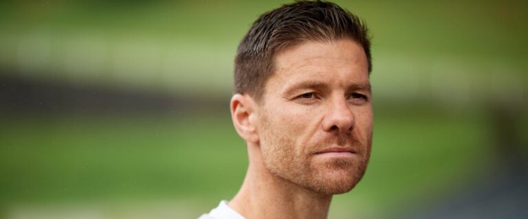 Xabi Alonso reacts to Real Madrid rumor