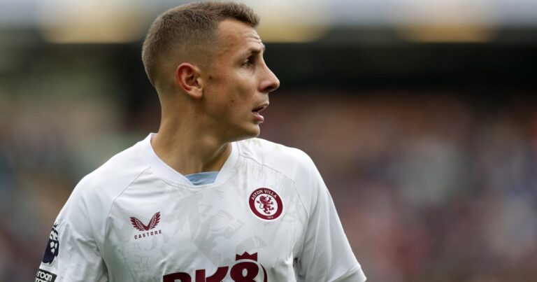 Attention !  Lucas Digne towards a return to his roots