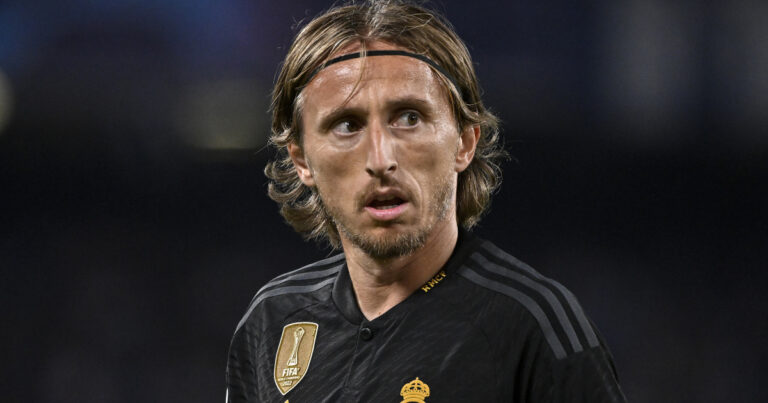 Luka Modric receives an offer that cannot be refused