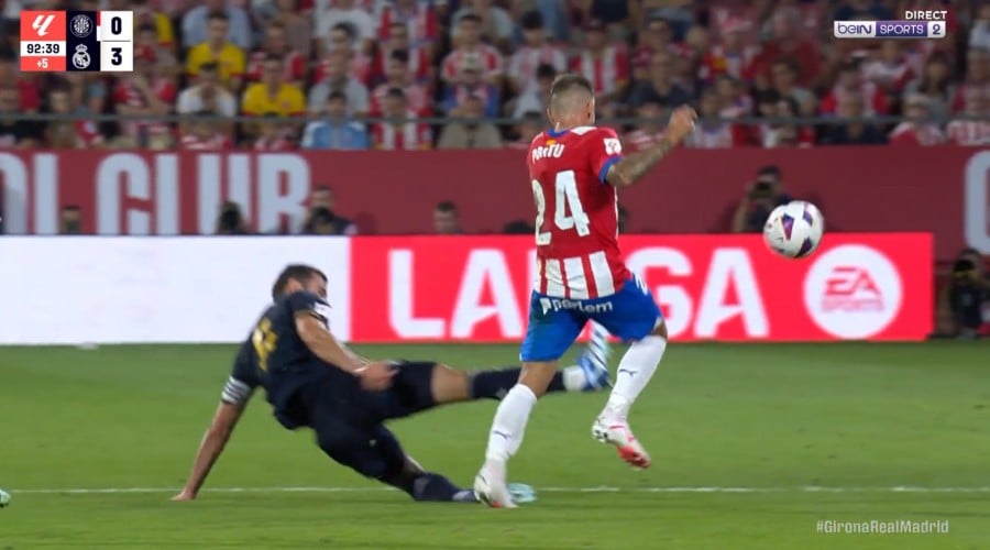 Nacho's incredible attack (video)