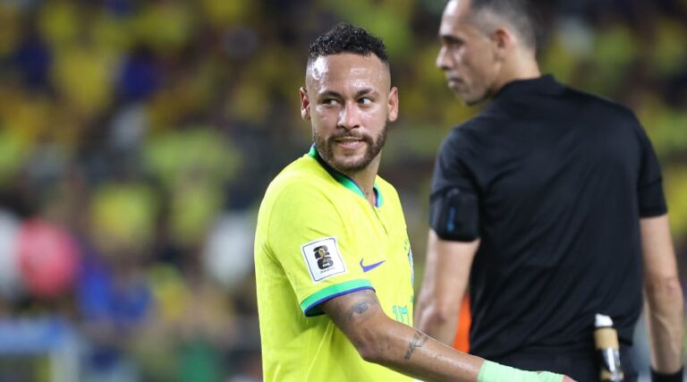 Neymar, the beautiful gesture