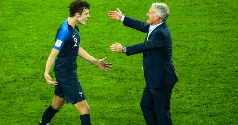 Pavard sends a message to Deschamps