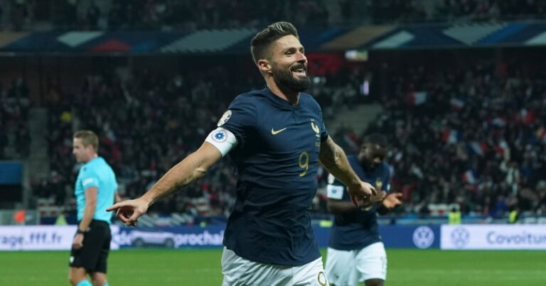 Giroud, the mind-blowing images