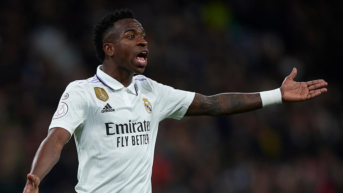 Real Madrid: Vinicius Jr threatened the Rayo Vallecano goalkeeper!