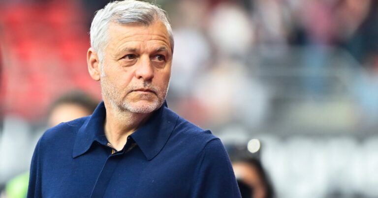 Rennes-Lyon is going into a tailspin!  Big tensions with Genesio