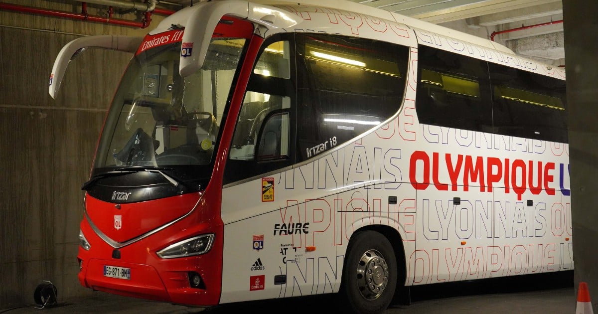 Rocking of the bus: A Lyon defender overwhelms OM